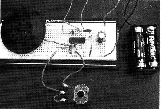 Figure 2 – The circuit mounted on a solderless board
