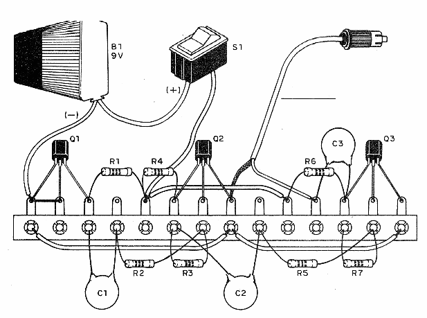 Figure 6 – Noise generator circuit without amplifier, assembled in a terminal strip.
