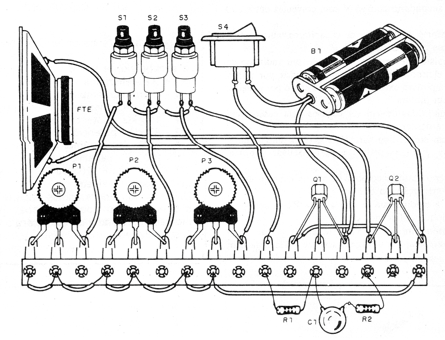Figure 2 – Mounting on a terminal strip Figure 2 – Mounting on a terminal strip